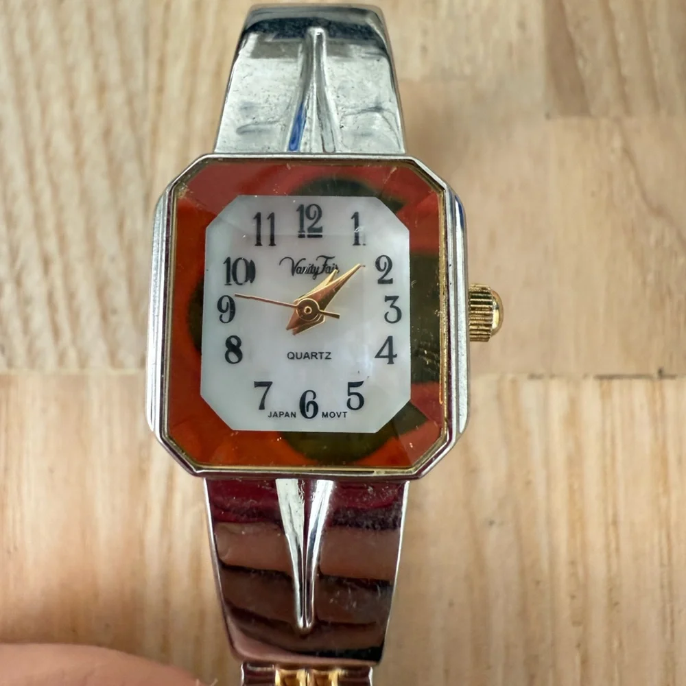 Vanity fair ladies gold tone silver tone watch NEW BATTERY